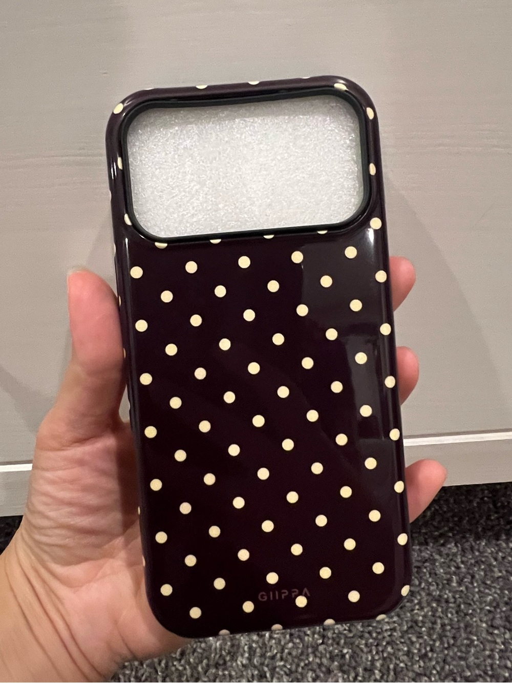 Polka Dot dark brown iPhone 18 pro max Case - beige Dot Design